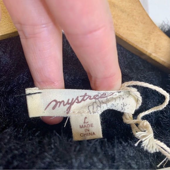 Black Sleeveless Sweater Dress, Sz L, Crew Neck, Fuzzy, Ribbed, Bodycon - Picture 4 of 8